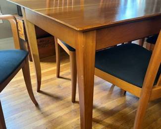 587 A. Sibau Cherry Dining Table Base Detail