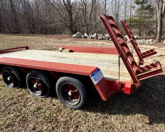 Tri-Axle Equipment Trailer