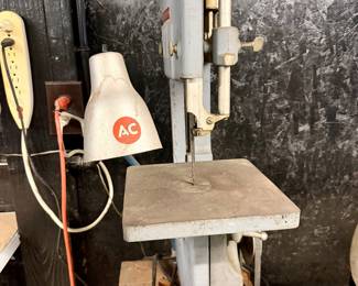 Delta Homecraft 10" Band Saw