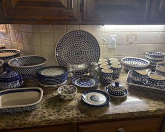 Polish pottery