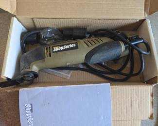 ShopSeries Oscillating Multi-tool w/ case & Attachment