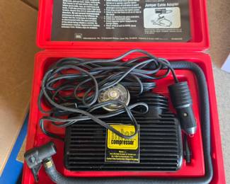 Portable 12V Air Compressor/ Inflator