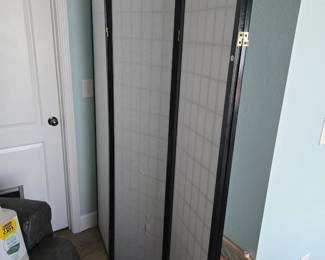 3 Panel Privacy Screen