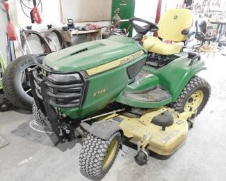 John Deere X739 Lawn Tractor, 4WD/4WS, 60-inch deck, 784 hours