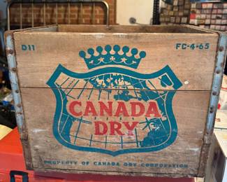 Canada Dry crate