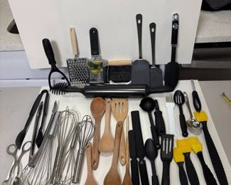 k Large Kitchen Utensils Lot