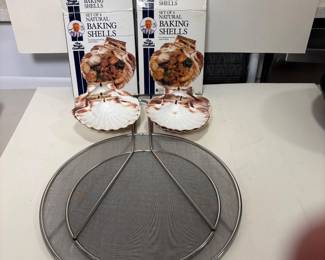 k Natural Baking Shells with Splatter Screens