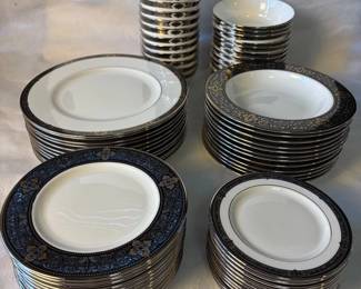 g Lenox Jewel Classic Collection 12Piece Dinnerware Set