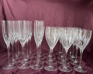 g Set of 12 Lenox Champagne and Wine Glasses