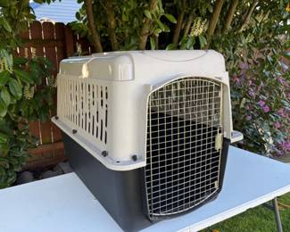 82 HardSidedPetCarrierKennel