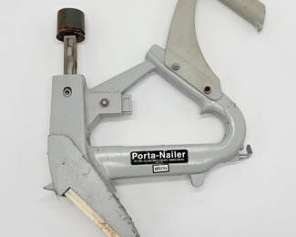 102 PortaNailerManualHardwoodFlooringNailer
