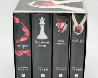 68 StephenieMeyerTheTwilightSagaSeries