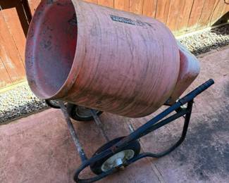 76 KushlanConcreteMixer