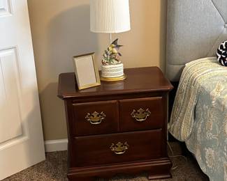 Athens furniture Chest of drawers and nightstand