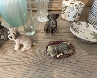 Dog collection figures 