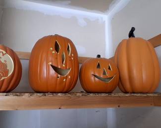 Halloween pumpkin decorations