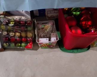 More Christmas decorations
