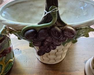 ceramic basket 