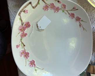 pne of a pair of Metloch platters