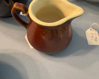 Hall creamer