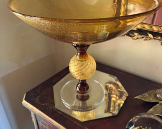 Large Murano glass center pedestal bowl