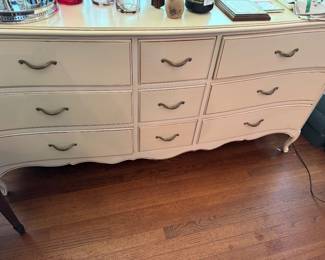 Vintage French provincial dresser