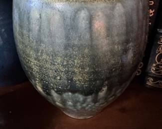 pottery vase
