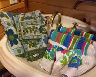 Vintage towels and linens