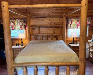 White Cedar Log Full Canopy Queen size Bed