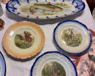 Vintage and antique decorative plates