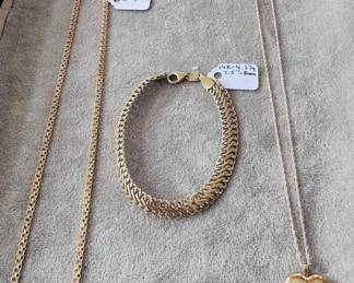 14K yellow gold chain necklace, locket and bracelet