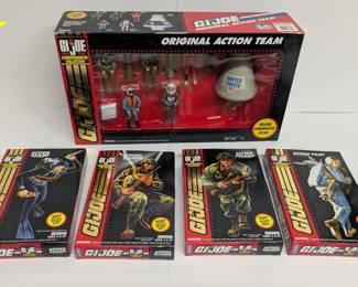 GI JOE Action Team Set and Figures