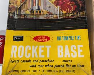 SEARS - Rocket Base In Box