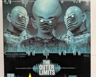 Sideshow Collectibles Outer Limits Figures