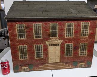 Convertible Doll House