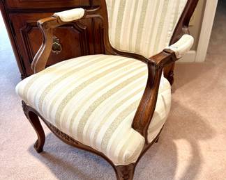 $150. Vintage accent chair. 32” H. 