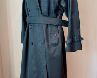 ($460- vintage Burberrys black trench coat with zip out lining- women size 10)