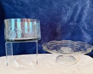 vintage etched crystal bowl featuring swan and reeds motif and anchor hocking "savannah" clear pressed glass cake stand 