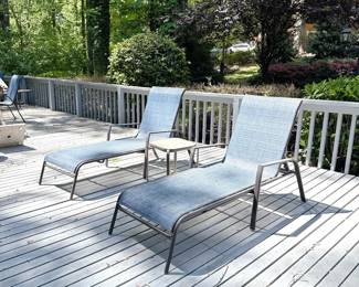 Pair of Outdoor Chaise Lounge Chairs 