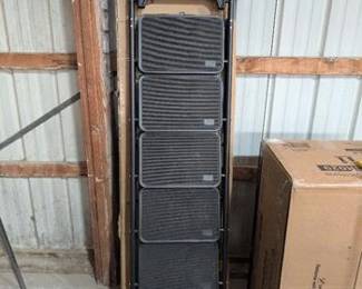 Sturdy 6 Steps Iron Ladder