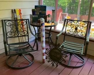 ThreePiece Outdoor Swivel Patio Chair Set with Glass Top Side Table and Metal Sun Wall Decor