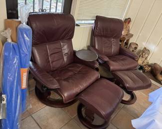 Pair of comfortable bentwood Lounge Chairs with ottomans