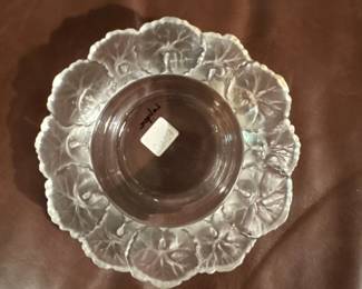 LALIQUE SCALLOPED DISH