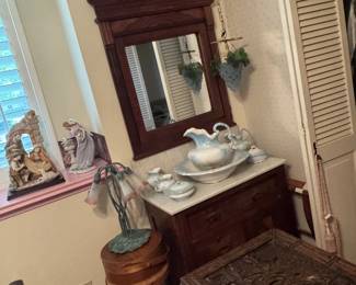 wash stand and mirror from Eastlake bedroom suite, c. 1880