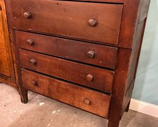Four drawer dresser