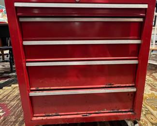 Rolling tool chest
