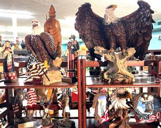 Many American themed pieces 