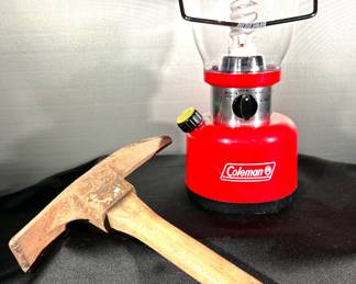 New  Coleman lantern 