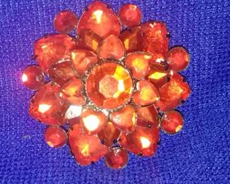 Vintage Faceted Acrylic Flowers brooch