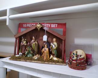 Nativity and Musical Christmas Carousel